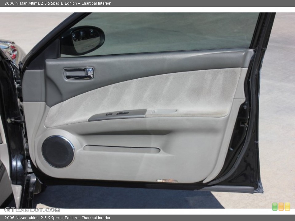 Charcoal Interior Door Panel for the 2006 Nissan Altima 2.5 S Special Edition #90616532