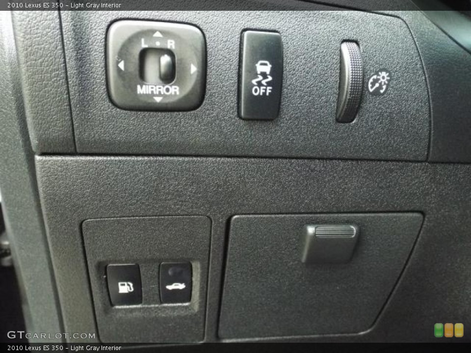 Light Gray Interior Controls for the 2010 Lexus ES 350 #90623394