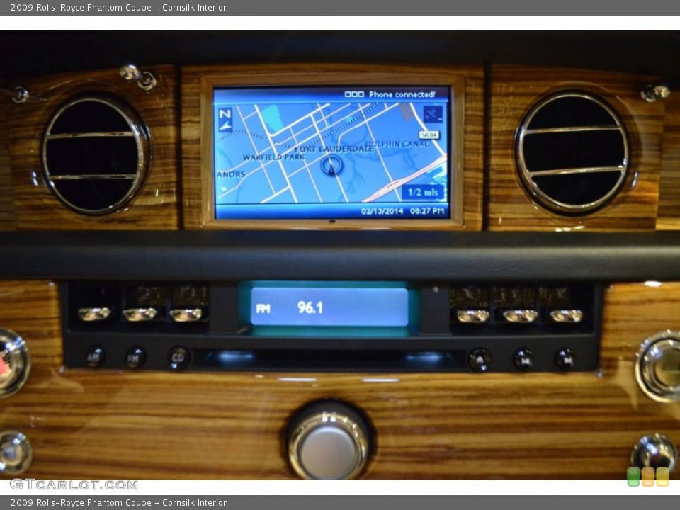 Cornsilk Interior Controls for the 2009 Rolls-Royce Phantom Coupe #90634233