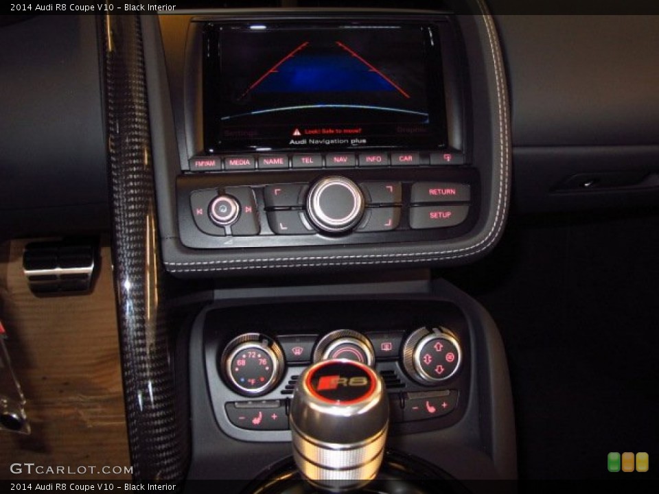 Black Interior Controls for the 2014 Audi R8 Coupe V10 #90665428