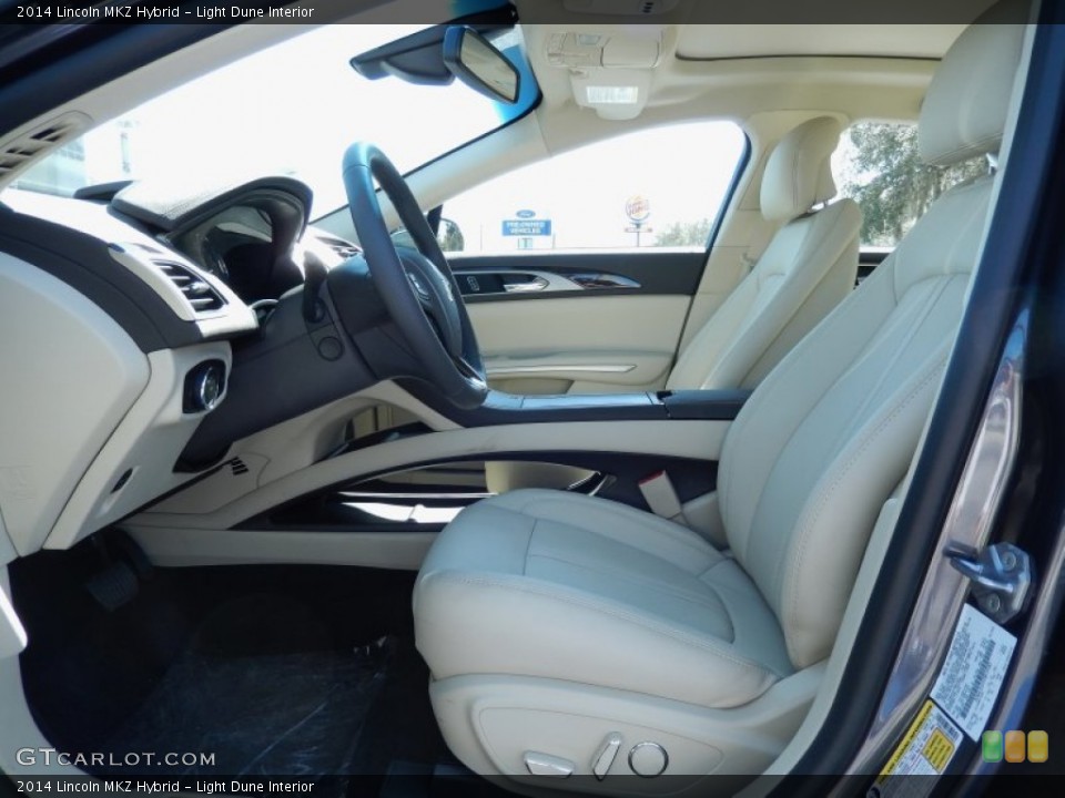 Light Dune Interior Photo for the 2014 Lincoln MKZ Hybrid #90687059