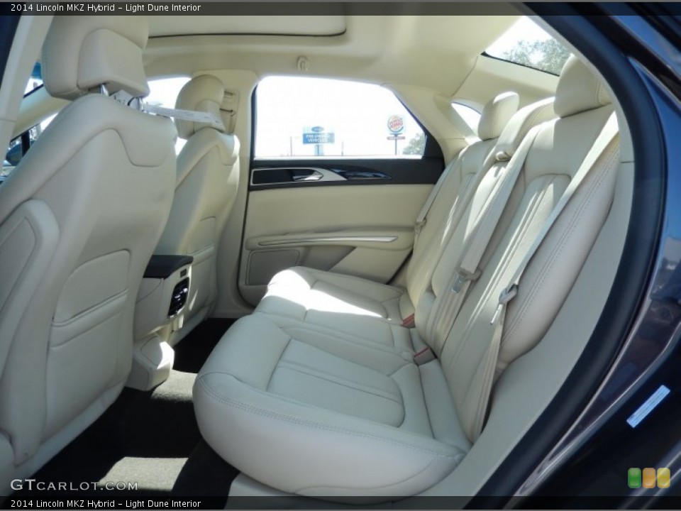 Light Dune Interior Rear Seat for the 2014 Lincoln MKZ Hybrid #90687079