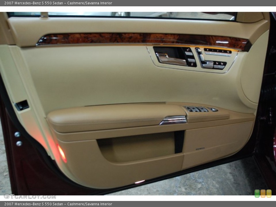 Cashmere/Savanna Interior Door Panel for the 2007 Mercedes-Benz S 550 Sedan #90693205