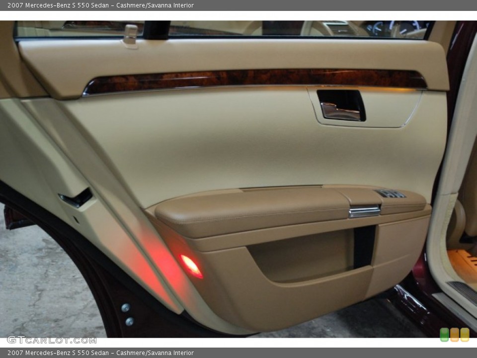 Cashmere/Savanna Interior Door Panel for the 2007 Mercedes-Benz S 550 Sedan #90693232