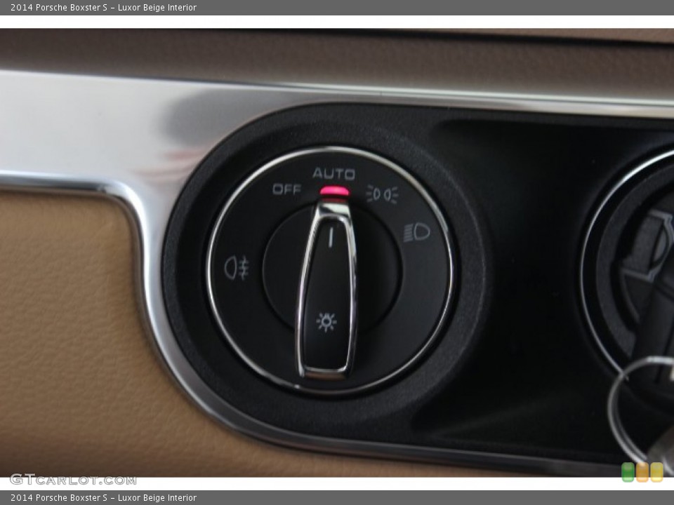 Luxor Beige Interior Controls for the 2014 Porsche Boxster S #90698884