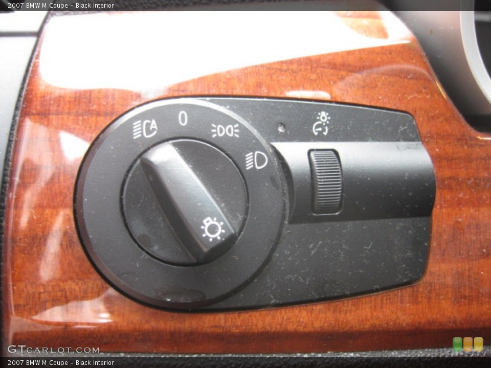 Black Interior Controls for the 2007 BMW M Coupe #90700294