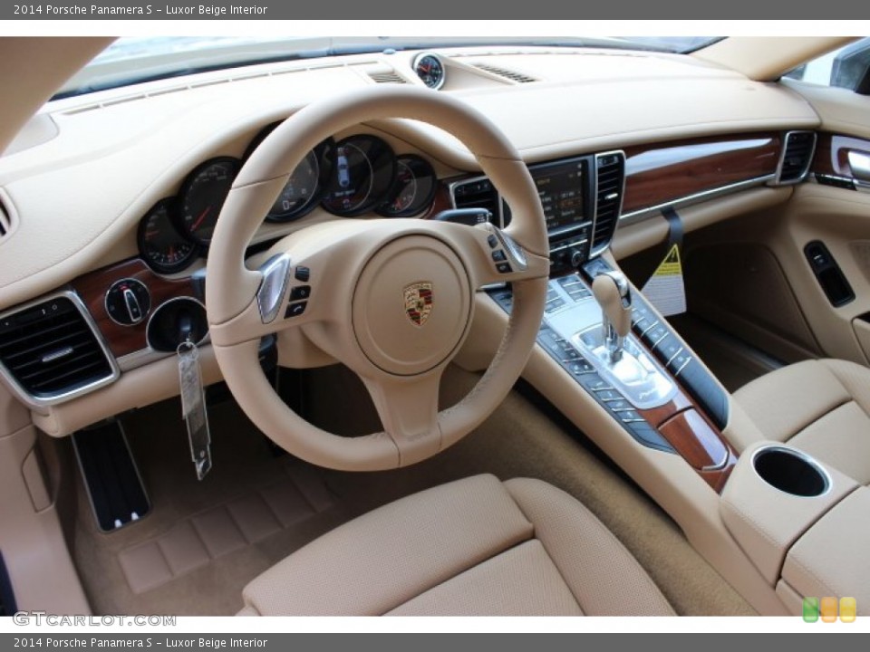 Luxor Beige Interior Prime Interior for the 2014 Porsche Panamera S #90701212