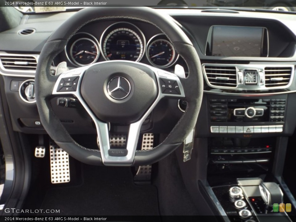 Black Interior Dashboard for the 2014 Mercedes-Benz E 63 AMG S-Model #90707203