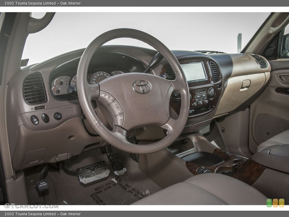 Oak Interior Photo for the 2003 Toyota Sequoia Limited #90724372