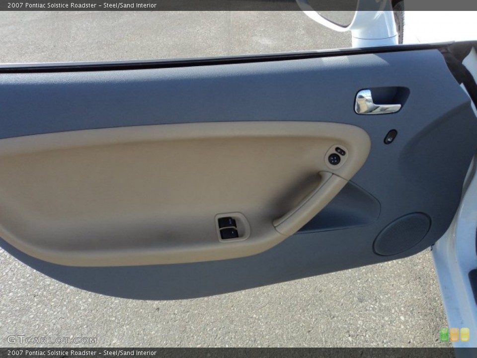 Steel/Sand Interior Door Panel for the 2007 Pontiac Solstice Roadster #90741235