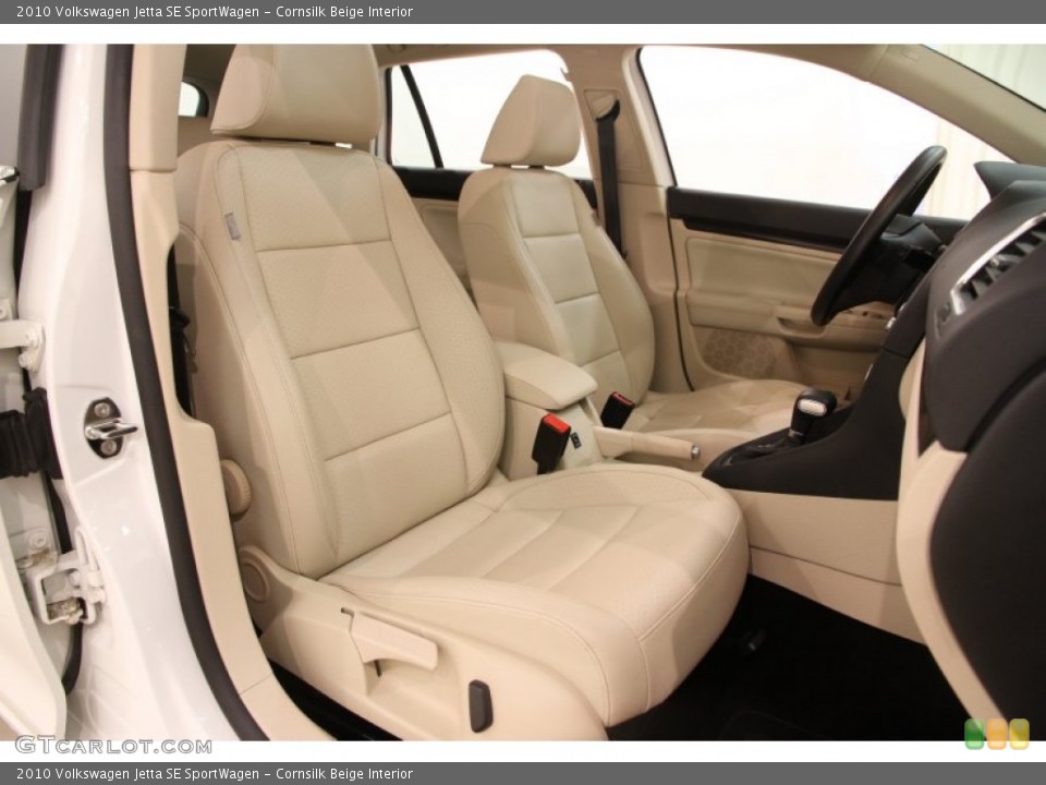 Cornsilk Beige 2010 Volkswagen Jetta Interiors