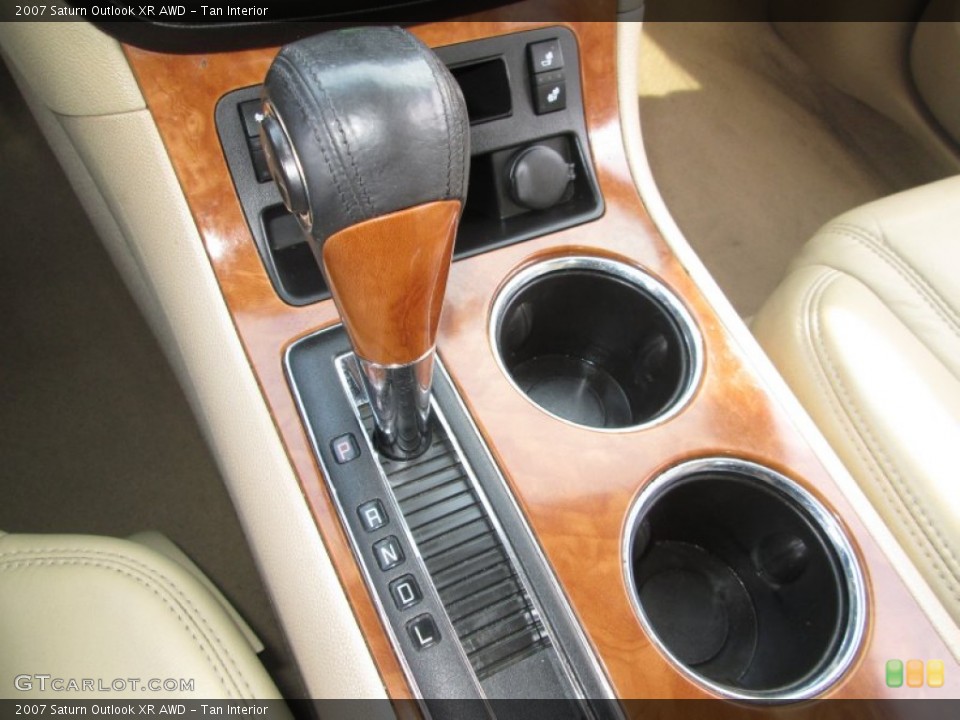 Tan Interior Transmission for the 2007 Saturn Outlook XR AWD #90764469