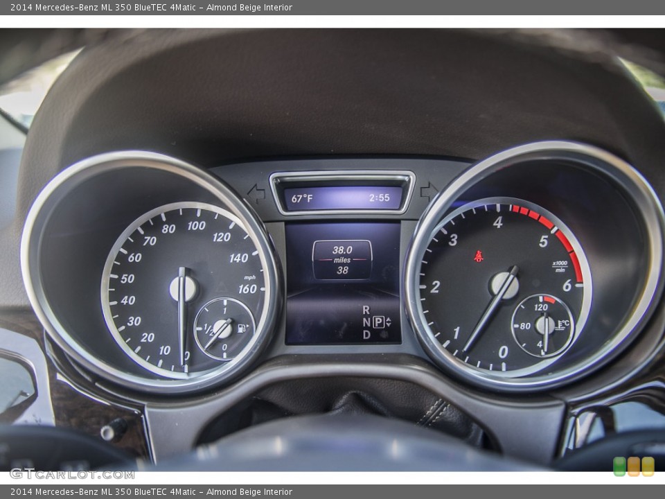 Almond Beige Interior Gauges for the 2014 Mercedes-Benz ML 350 BlueTEC 4Matic #90772149