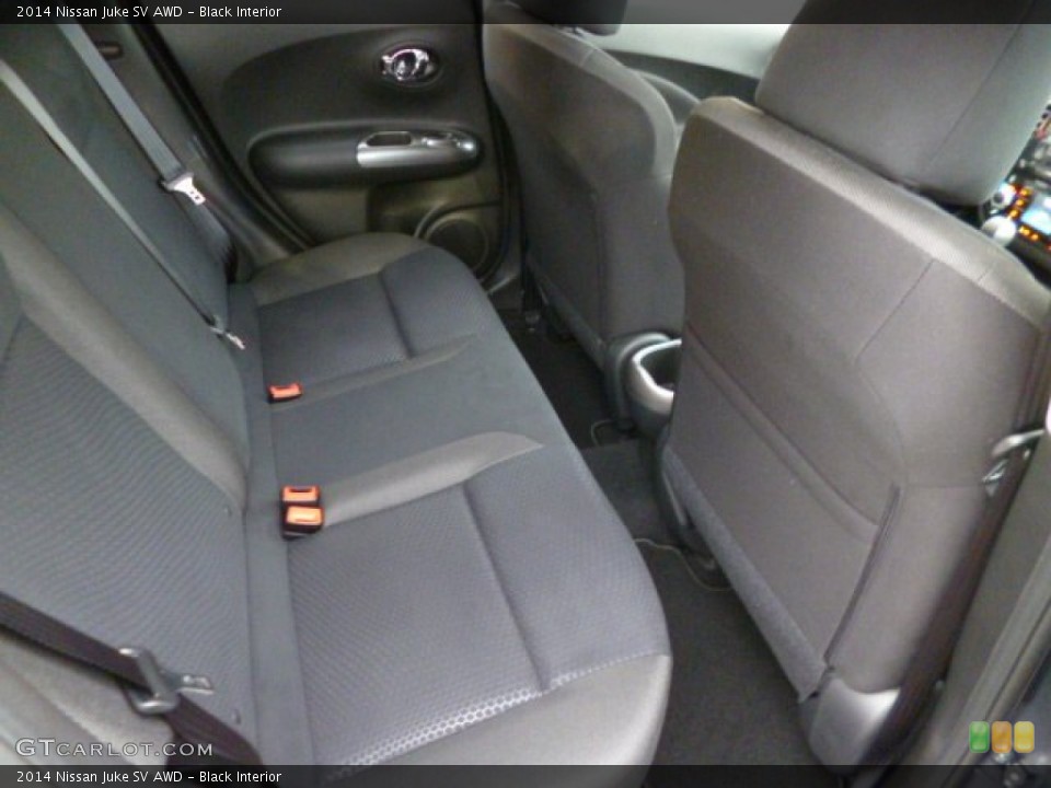 Black Interior Rear Seat for the 2014 Nissan Juke SV AWD #90785368