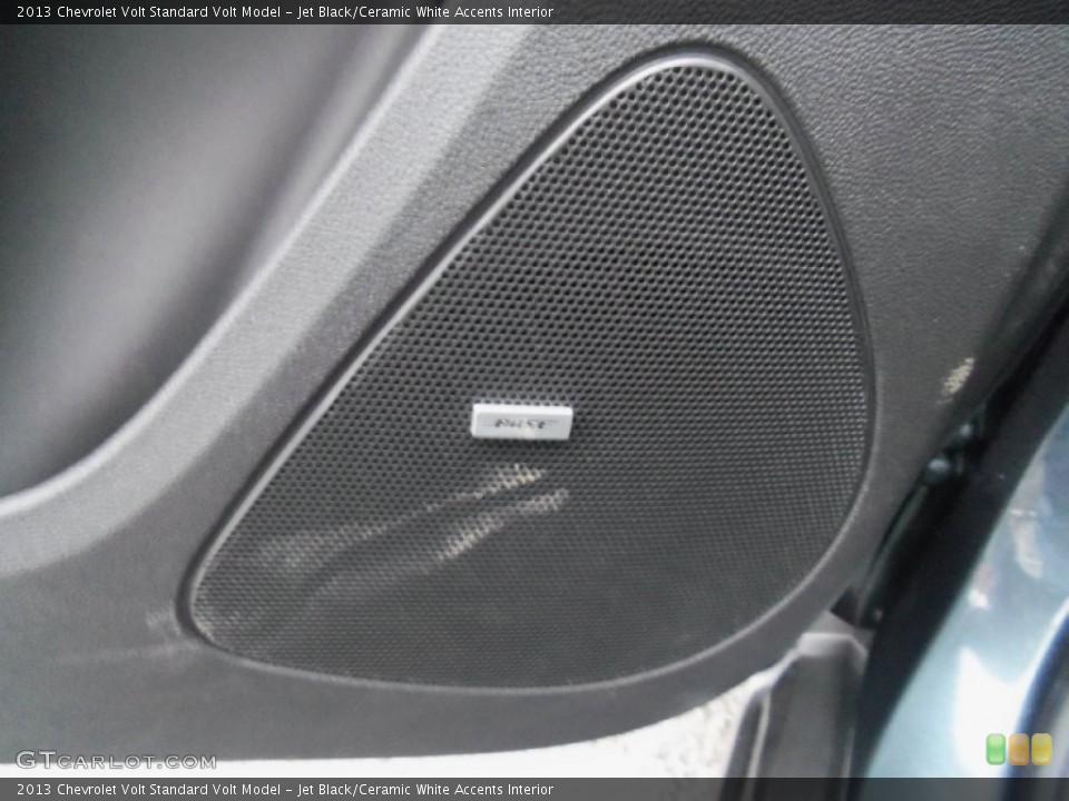 Jet Black/Ceramic White Accents Interior Audio System for the 2013 Chevrolet Volt  #90796095