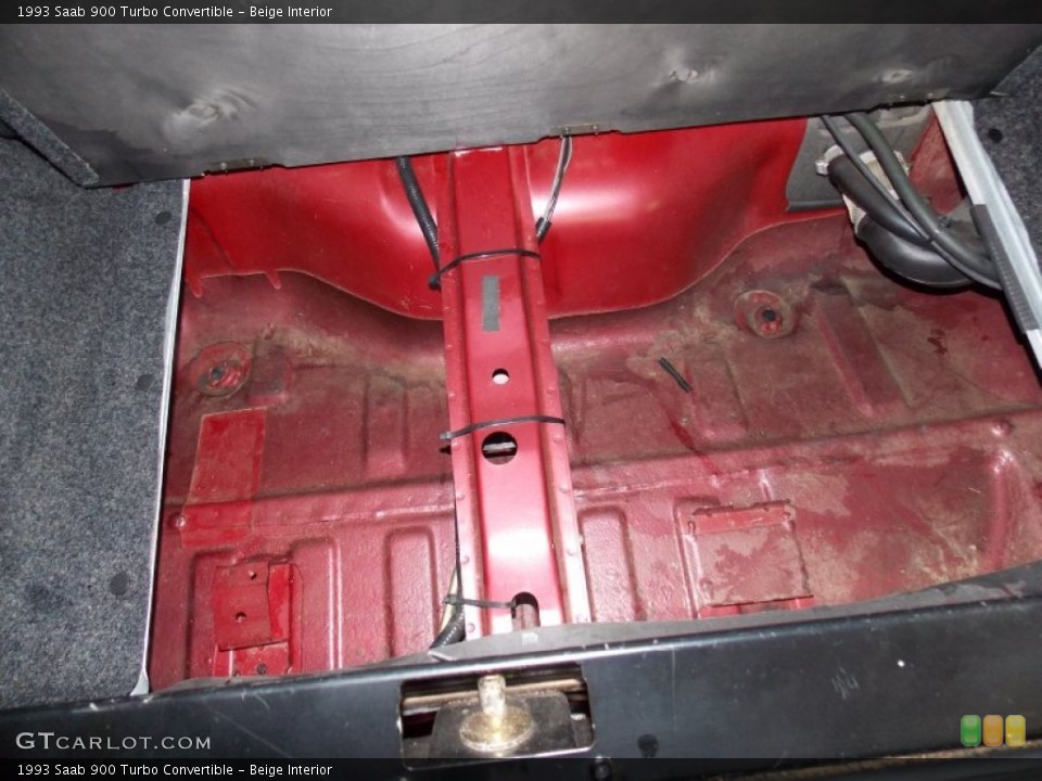 Beige Interior Trunk for the 1993 Saab 900 Turbo Convertible #90831200