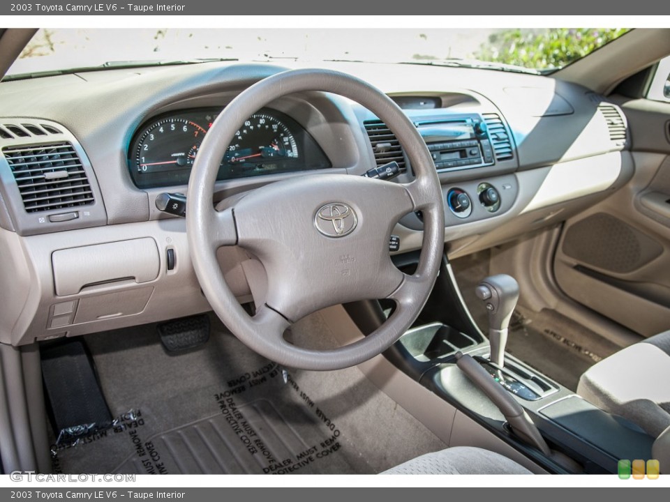 Taupe Interior Photo for the 2003 Toyota Camry LE V6 #90837952