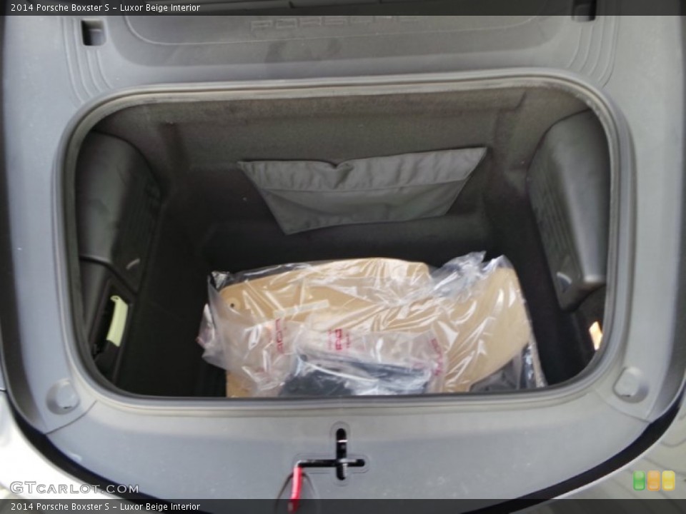 Luxor Beige Interior Trunk for the 2014 Porsche Boxster S #90838510