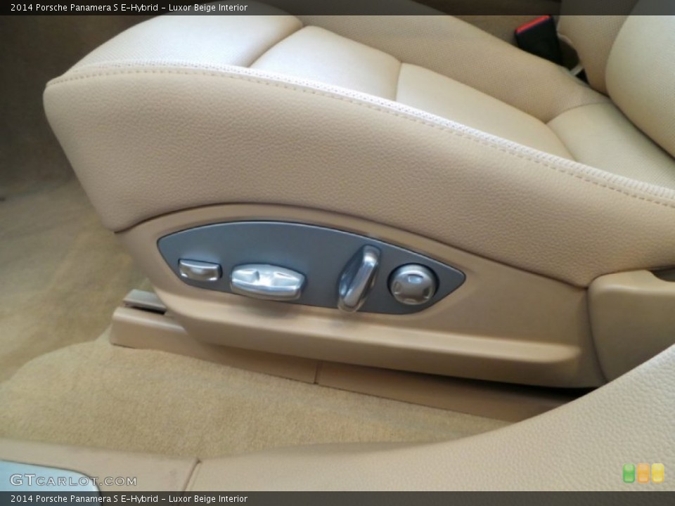 Luxor Beige Interior Controls for the 2014 Porsche Panamera S E-Hybrid #90840925