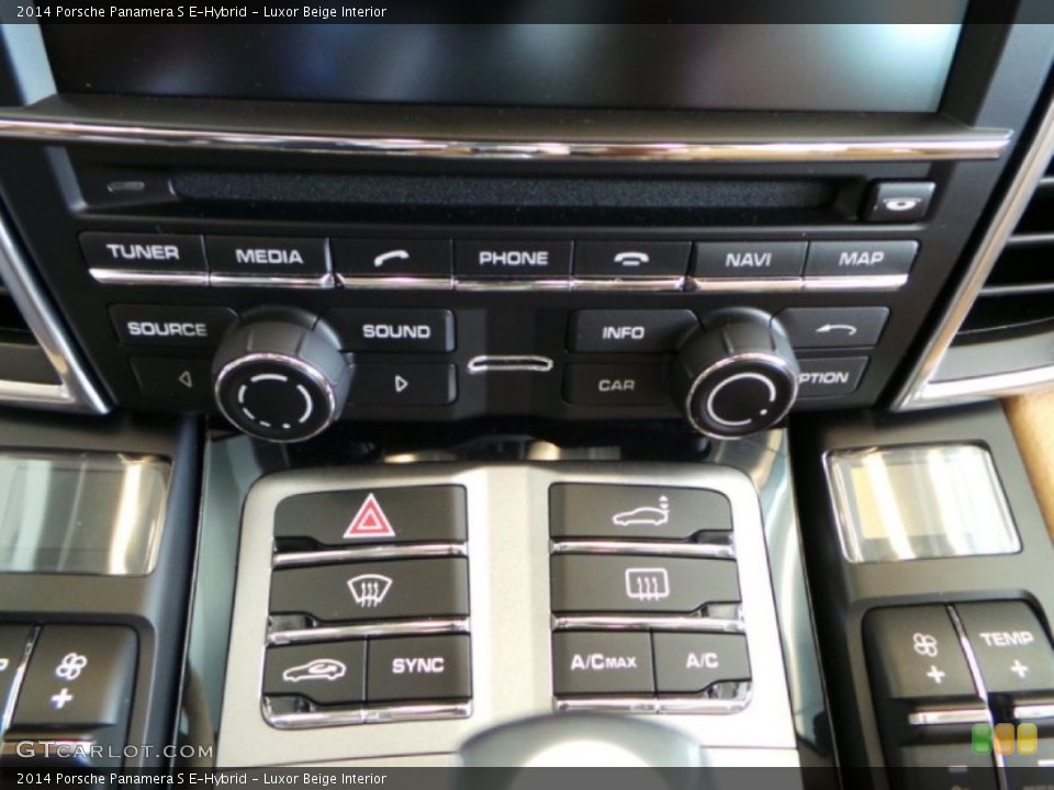 Luxor Beige Interior Controls for the 2014 Porsche Panamera S E-Hybrid #90840997