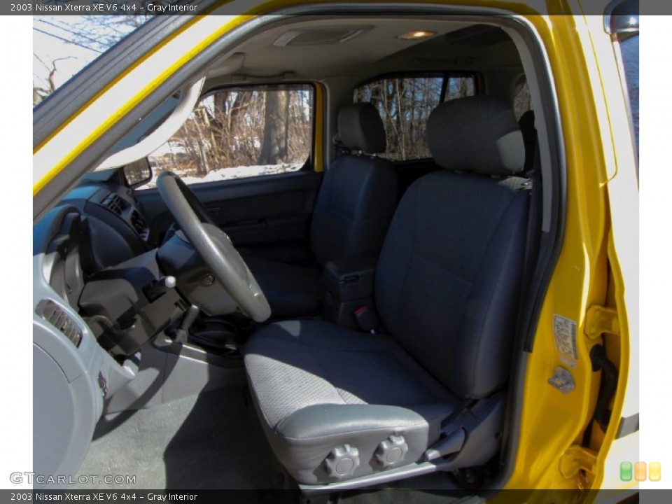 Gray Interior Photo for the 2003 Nissan Xterra XE V6 4x4 #90843216