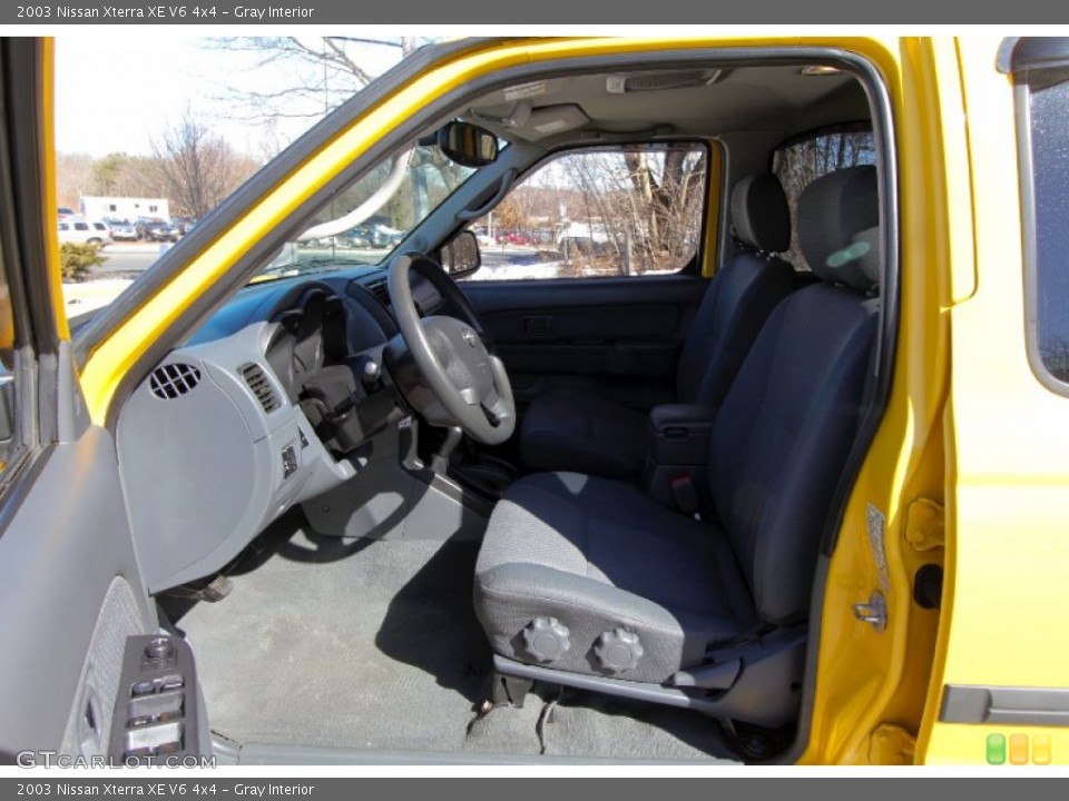 Gray Interior Photo for the 2003 Nissan Xterra XE V6 4x4 #90843227