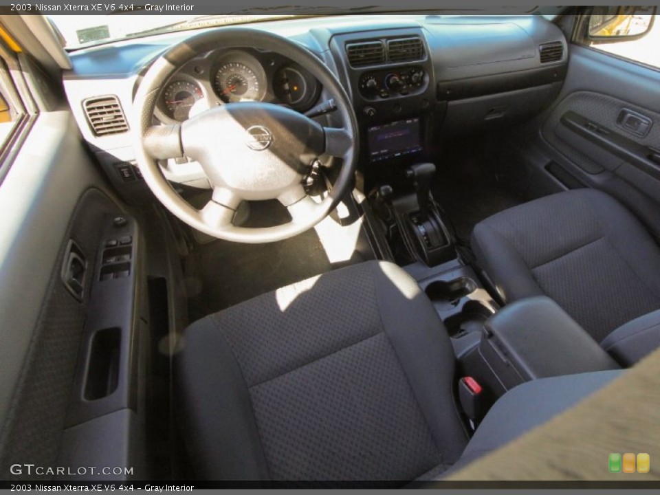 Gray Interior Photo for the 2003 Nissan Xterra XE V6 4x4 #90843244