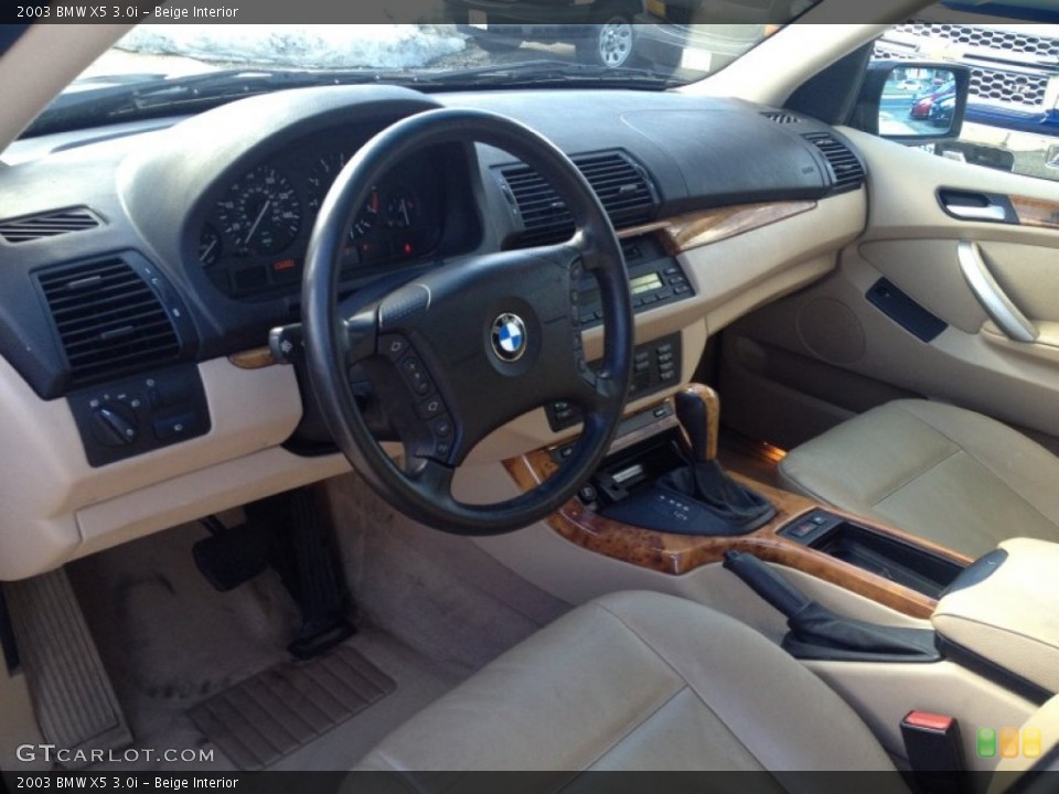 Beige Interior Photo for the 2003 BMW X5 3.0i #90854459