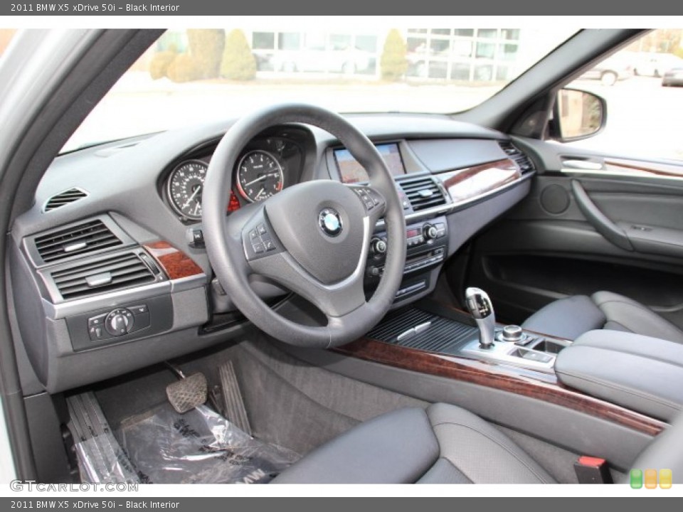 Black Interior Photo for the 2011 BMW X5 xDrive 50i #90862550