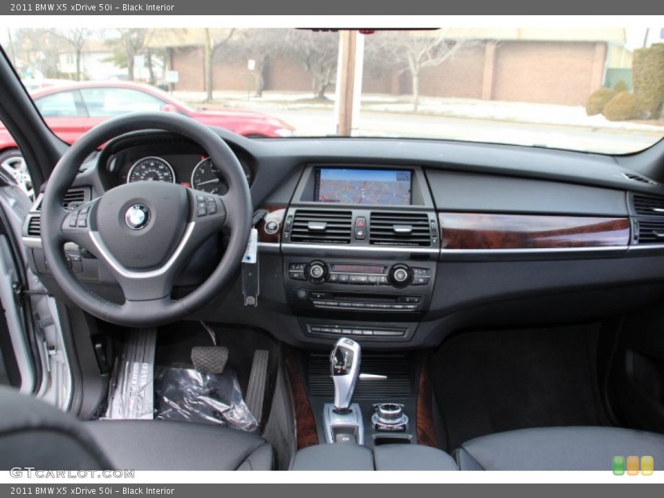 Black Interior Dashboard for the 2011 BMW X5 xDrive 50i #90862585
