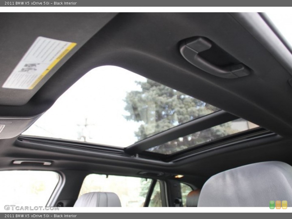 Black Interior Sunroof for the 2011 BMW X5 xDrive 50i #90862694