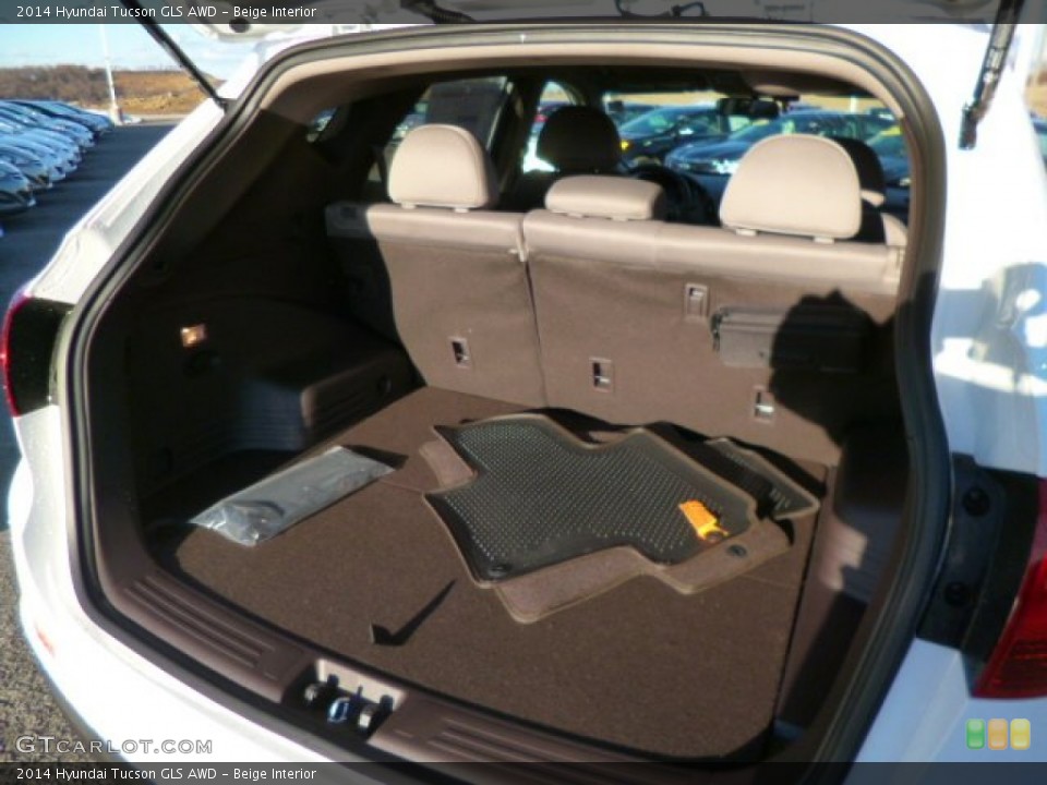 Beige Interior Trunk for the 2014 Hyundai Tucson GLS AWD #90865823