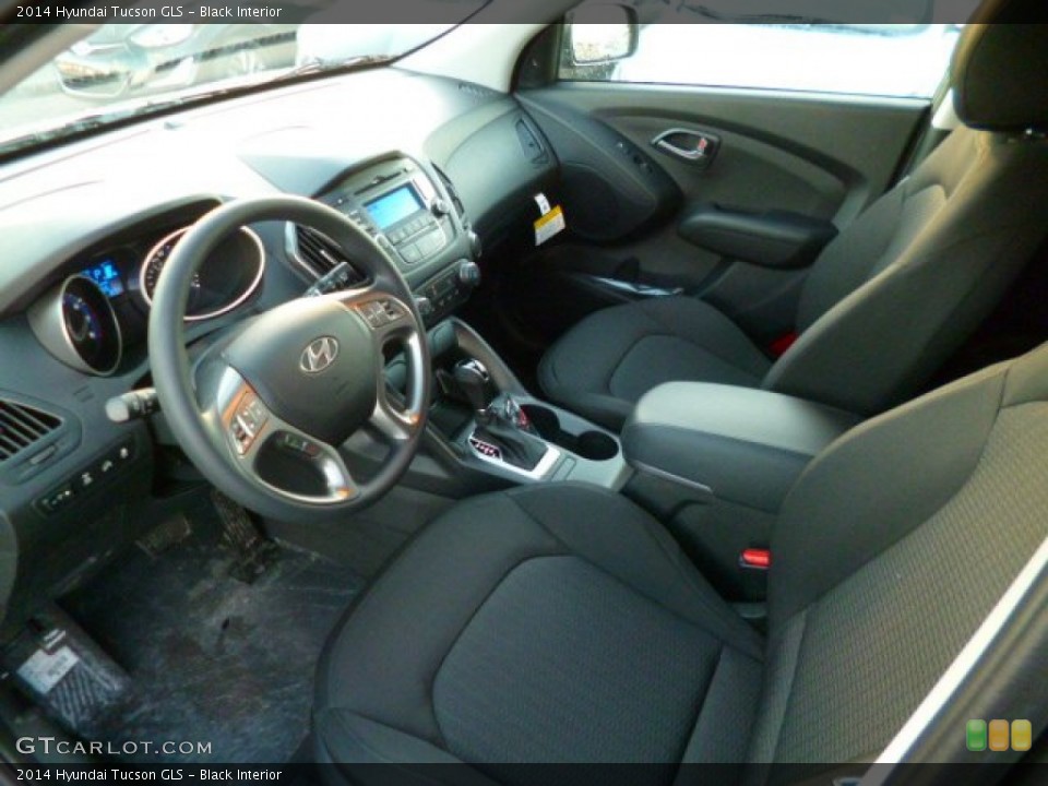 Black 2014 Hyundai Tucson Interiors