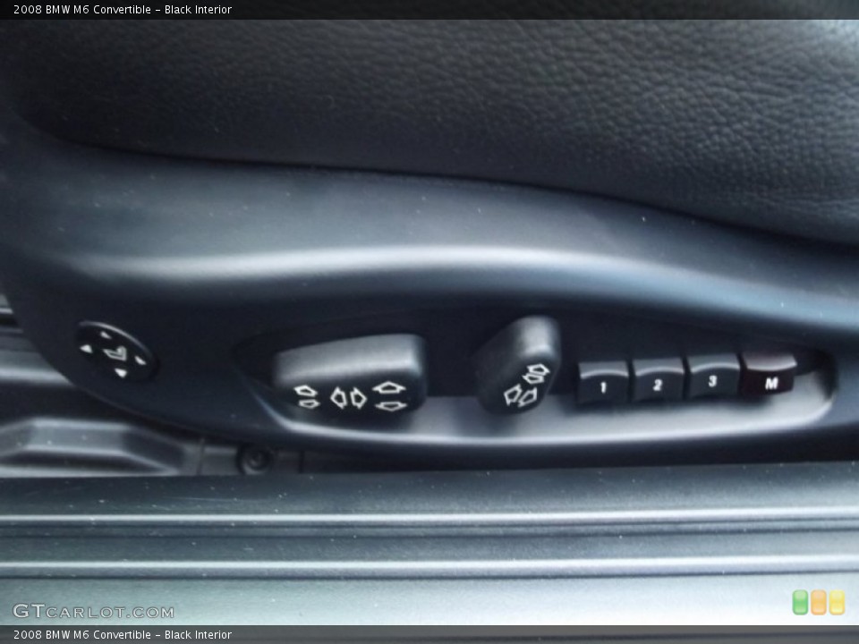 Black Interior Controls for the 2008 BMW M6 Convertible #90870791