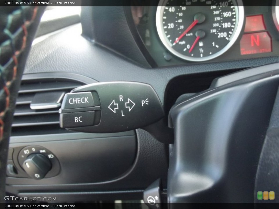 Black Interior Controls for the 2008 BMW M6 Convertible #90871064