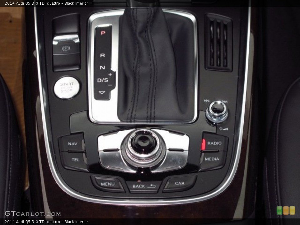 Black Interior Controls for the 2014 Audi Q5 3.0 TDI quattro #90879992