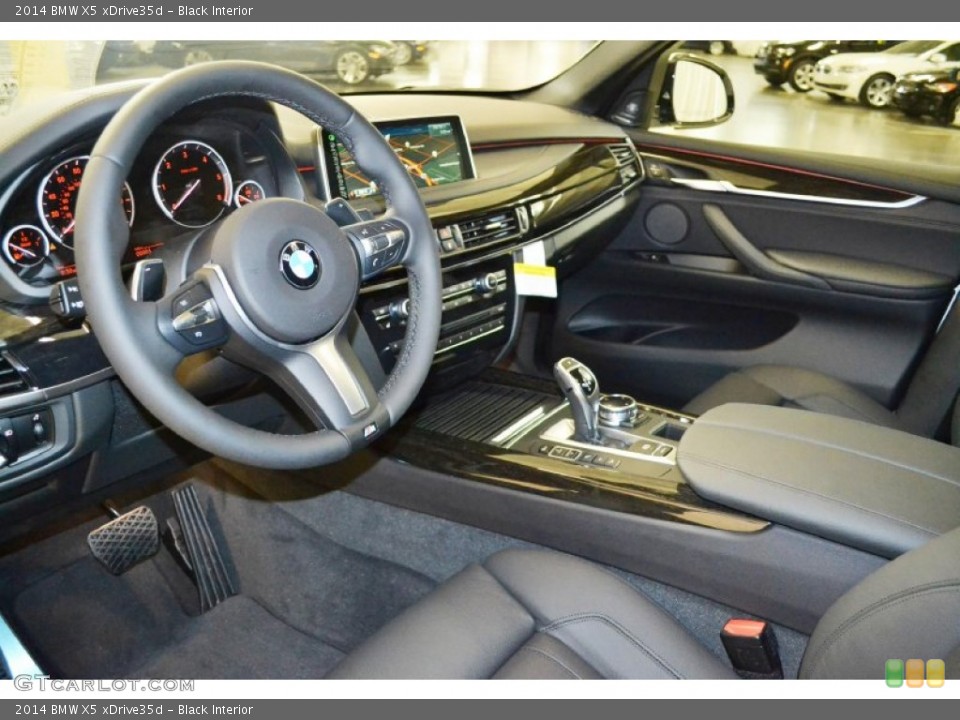 Black Interior Photo for the 2014 BMW X5 xDrive35d #90882799