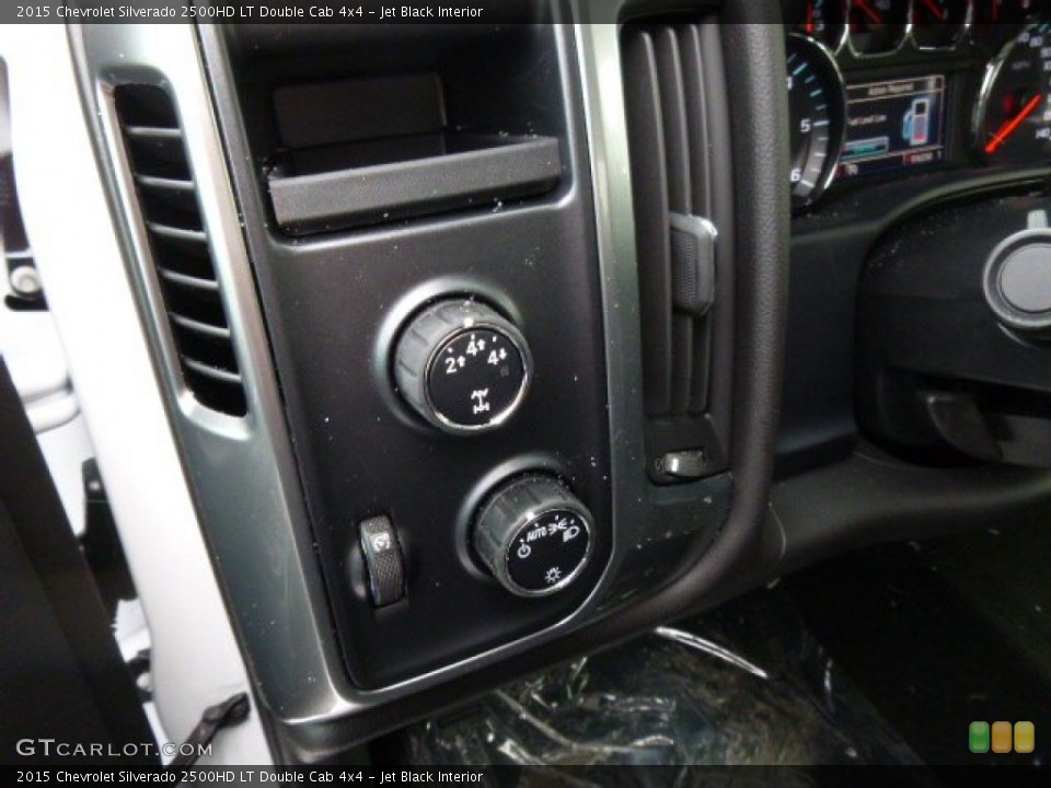 Jet Black Interior Controls for the 2015 Chevrolet Silverado 2500HD LT Double Cab 4x4 #90945200