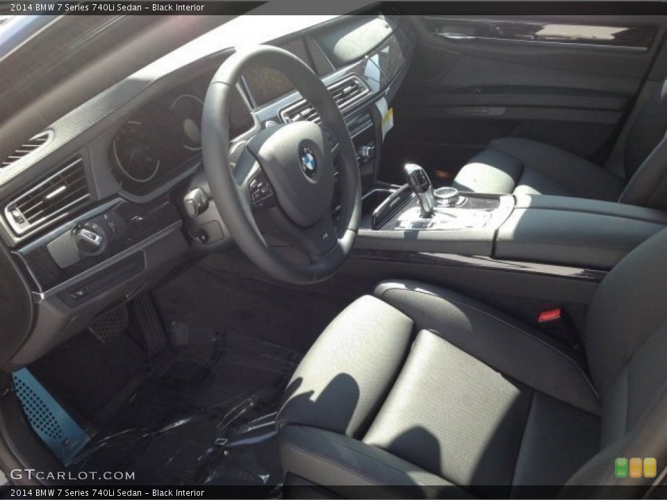 Black Interior Photo for the 2014 BMW 7 Series 740Li Sedan #90949790