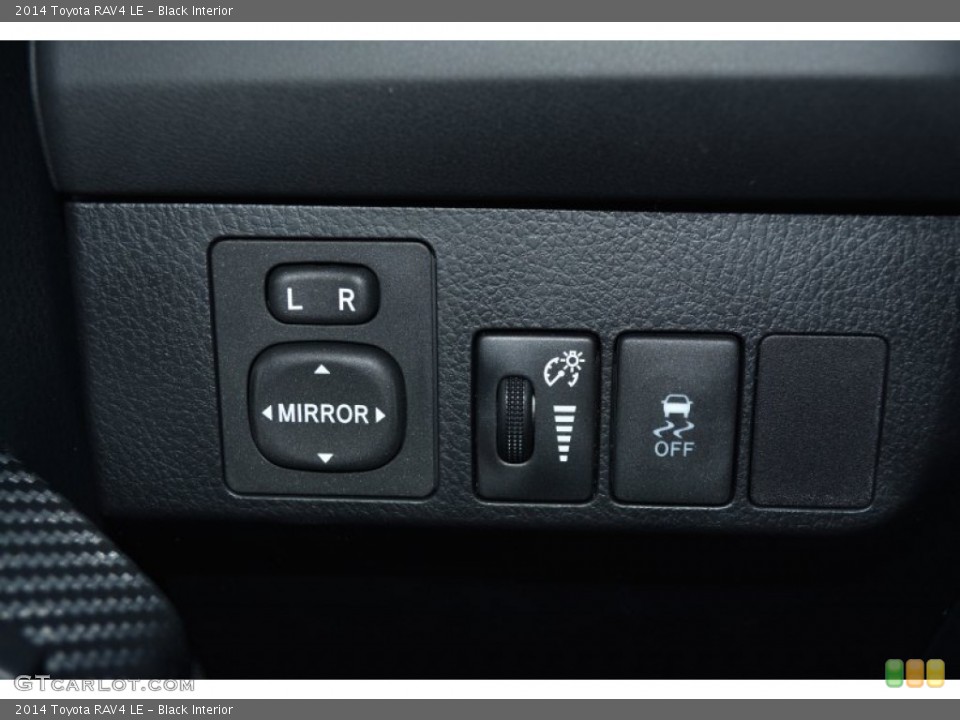 Black Interior Controls for the 2014 Toyota RAV4 LE #90952056