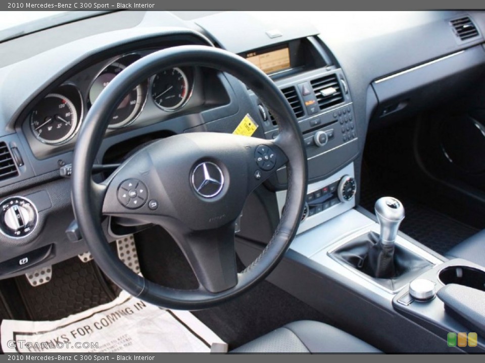 Black Interior Photo for the 2010 Mercedes-Benz C 300 Sport #90972982
