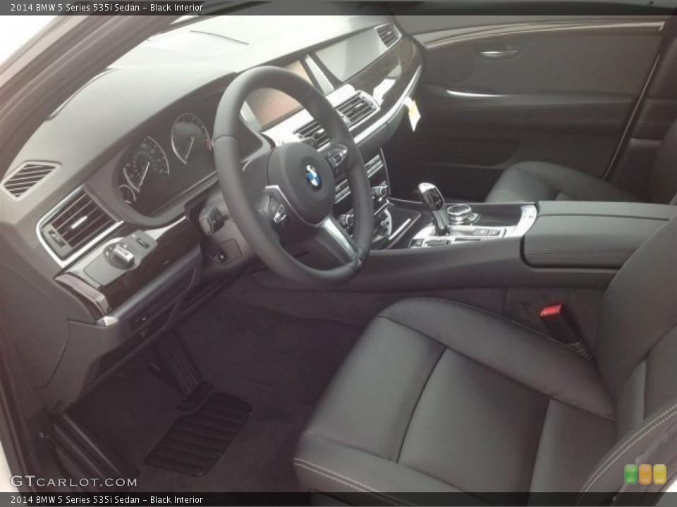 Black Interior Photo for the 2014 BMW 5 Series 535i Sedan #90985941