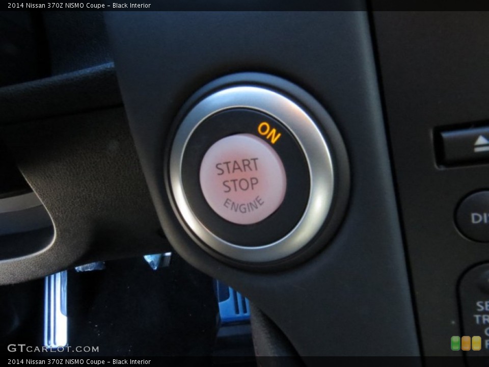Black Interior Controls for the 2014 Nissan 370Z NISMO Coupe #90988239