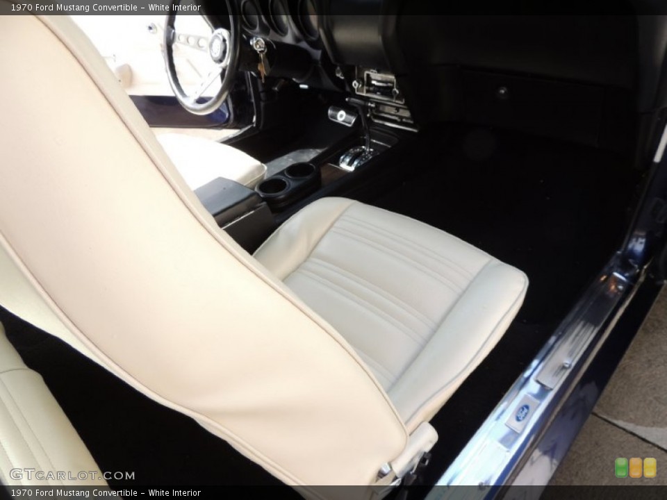 White Interior Front Seat for the 1970 Ford Mustang Convertible #91006784