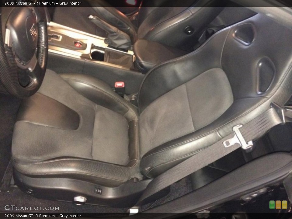 Gray Interior Front Seat for the 2009 Nissan GT-R Premium #91008218