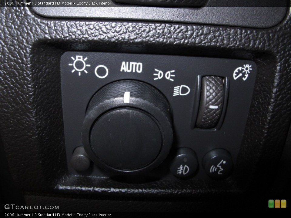 Ebony Black Interior Controls for the 2006 Hummer H3  #91019852