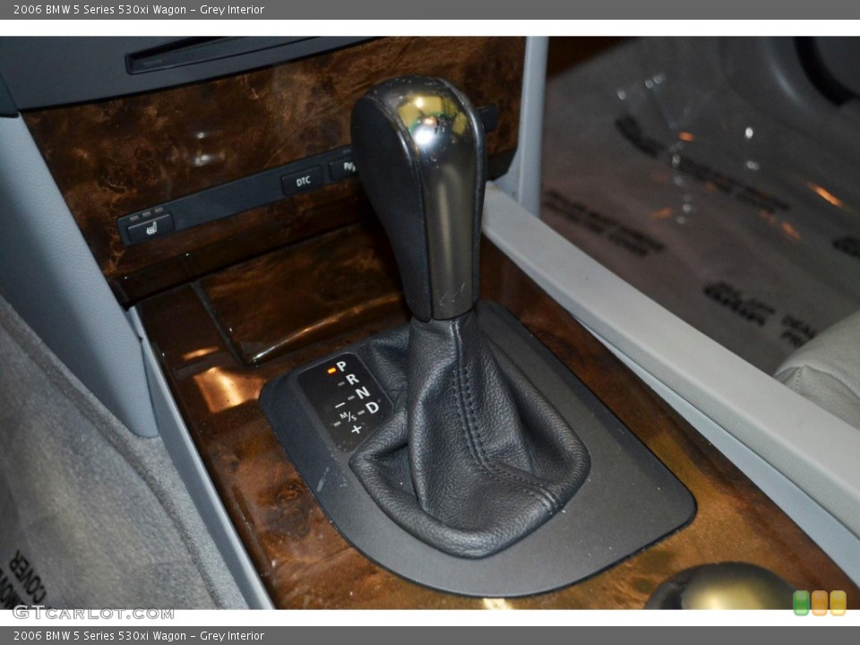 Grey Interior Transmission for the 2006 BMW 5 Series 530xi Wagon #91031984