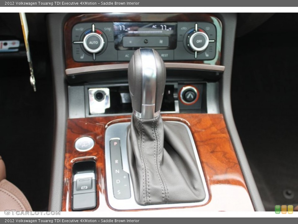 Saddle Brown Interior Transmission for the 2012 Volkswagen Touareg TDI Executive 4XMotion #91039118