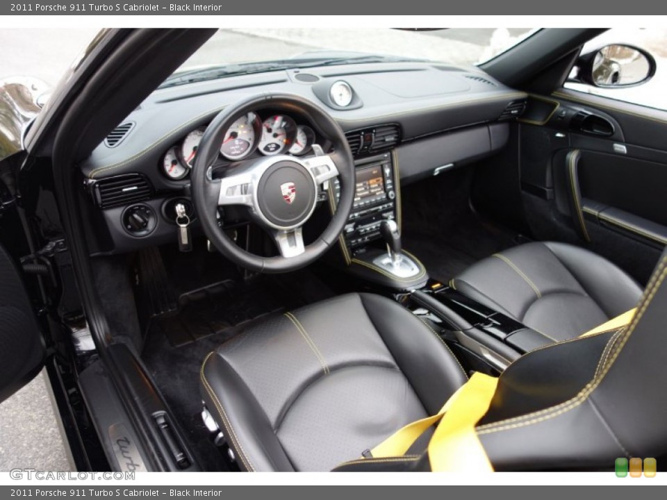 Black Interior Photo for the 2011 Porsche 911 Turbo S Cabriolet #91052118