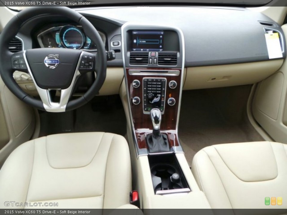 Soft Beige Interior Dashboard for the 2015 Volvo XC60 T5 Drive-E #91058934
